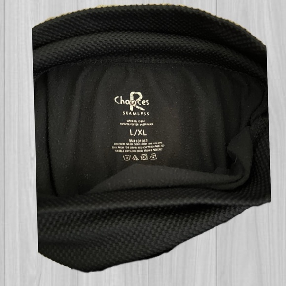 Seamless Slimming Leggings - Picture 3 of 3